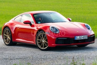 PORSCHE 911 Carrera
