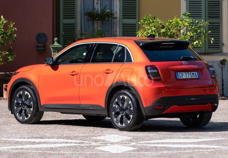 600e 115kw 54kwh Red
