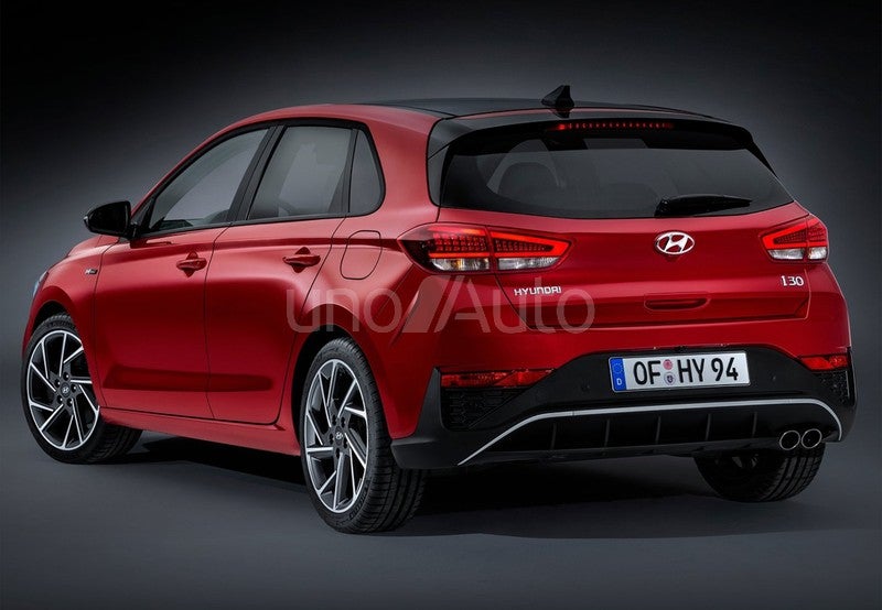 HYUNDAI i30